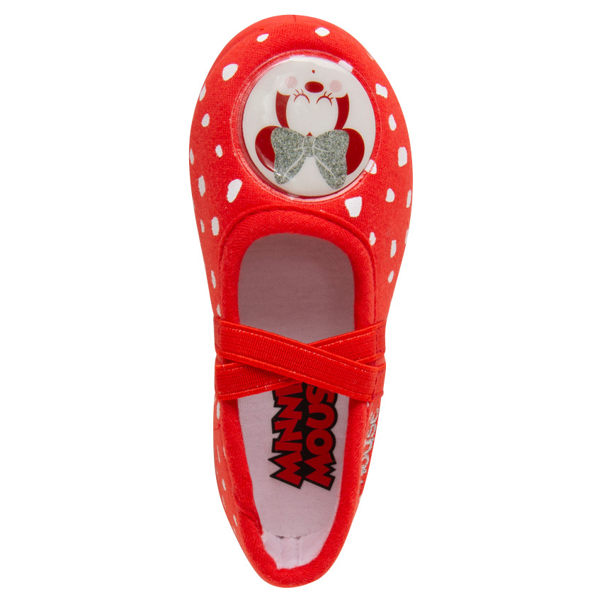 Βελουτέ χαμηλά παντοφλάκια με πουά μοτίβο σε όλη την επιφάνεια 