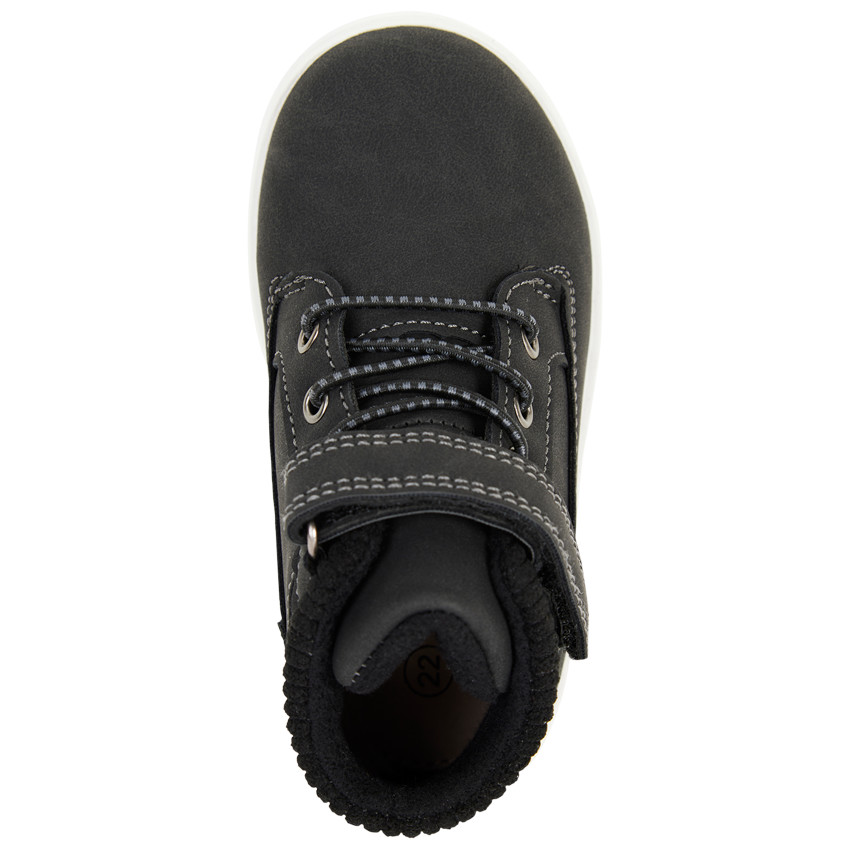 Μποτάκια μαύρα με φαντεζί κορδόνια και σκρατς για αγόρι  Additional Μποτάκια μαύρα με φαντεζί κορδόνια και σκρατς για αγόρι