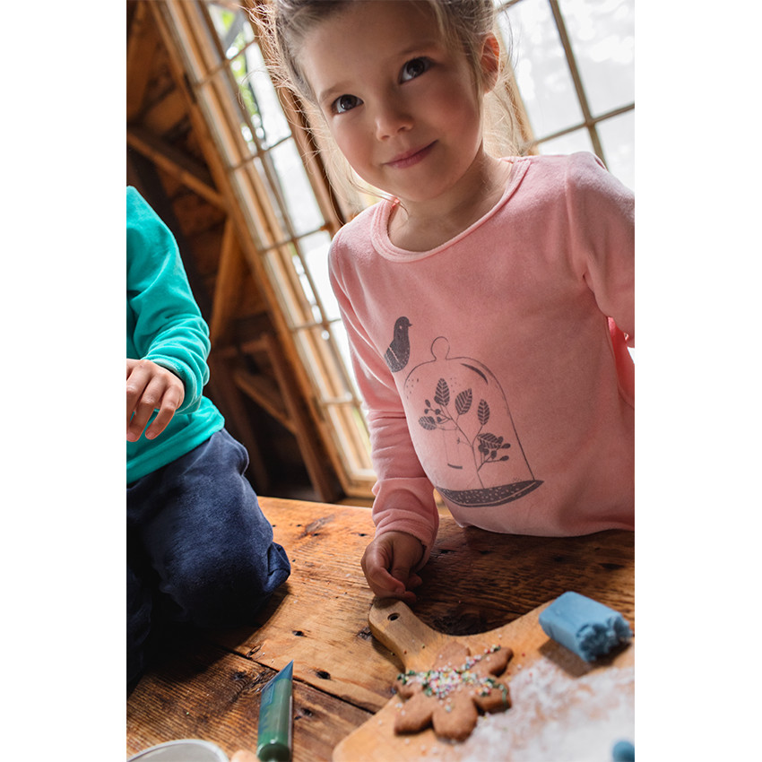 Βελουτέ πιτζάμα με τυπωμένο πουλάκι 