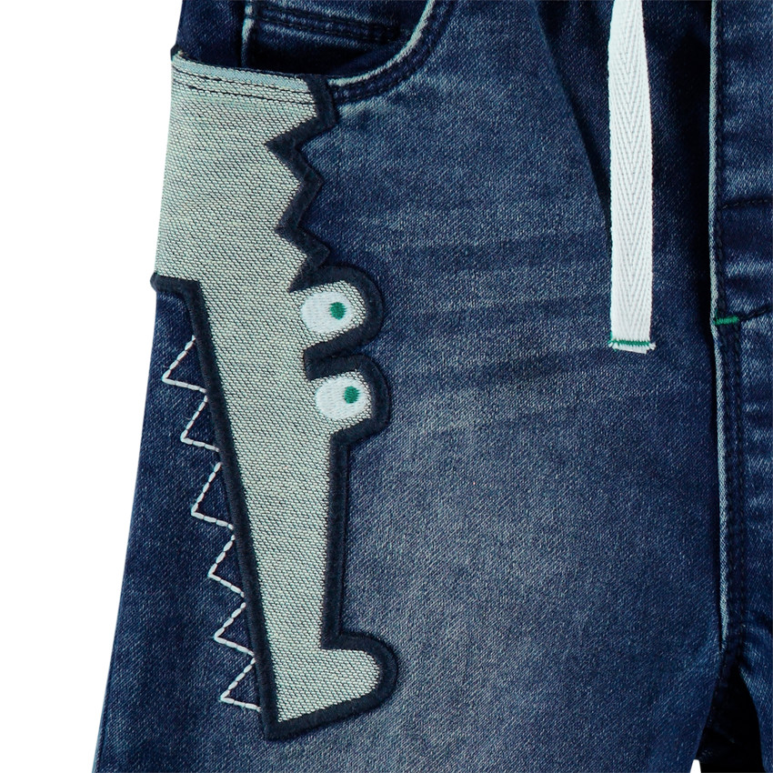 Jean effet used à taille élastiquée et crocodile brodé 