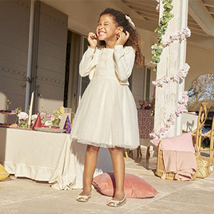 Chic d'Orient 3-14 &chi;&rho;&omicron;&nu;ώ&nu;